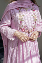 Blush Pink Embroidered Ethnic Kurta Set with Dupatta